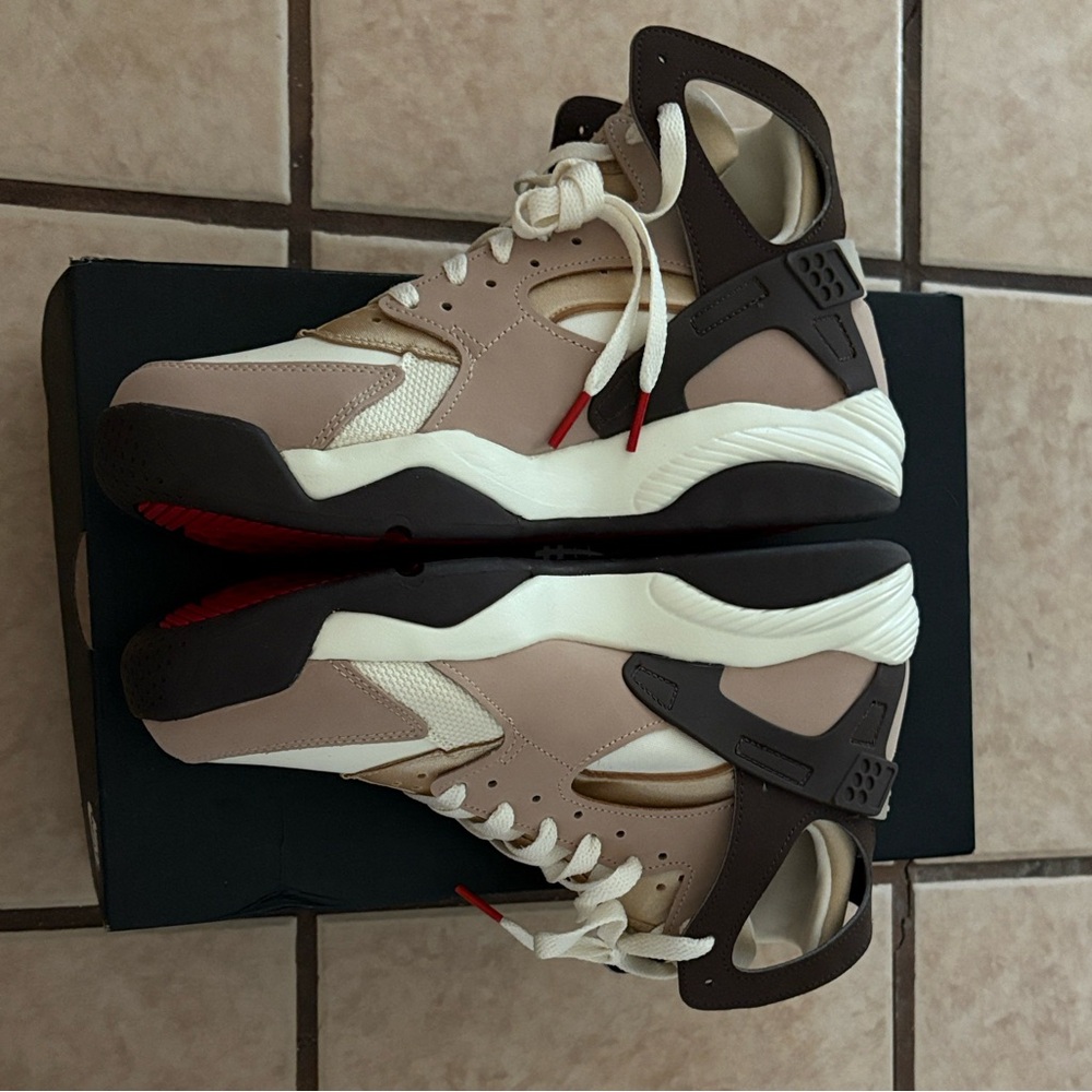 Nike Cream and Brown High-Top Sneakers - Picture 6 of 10